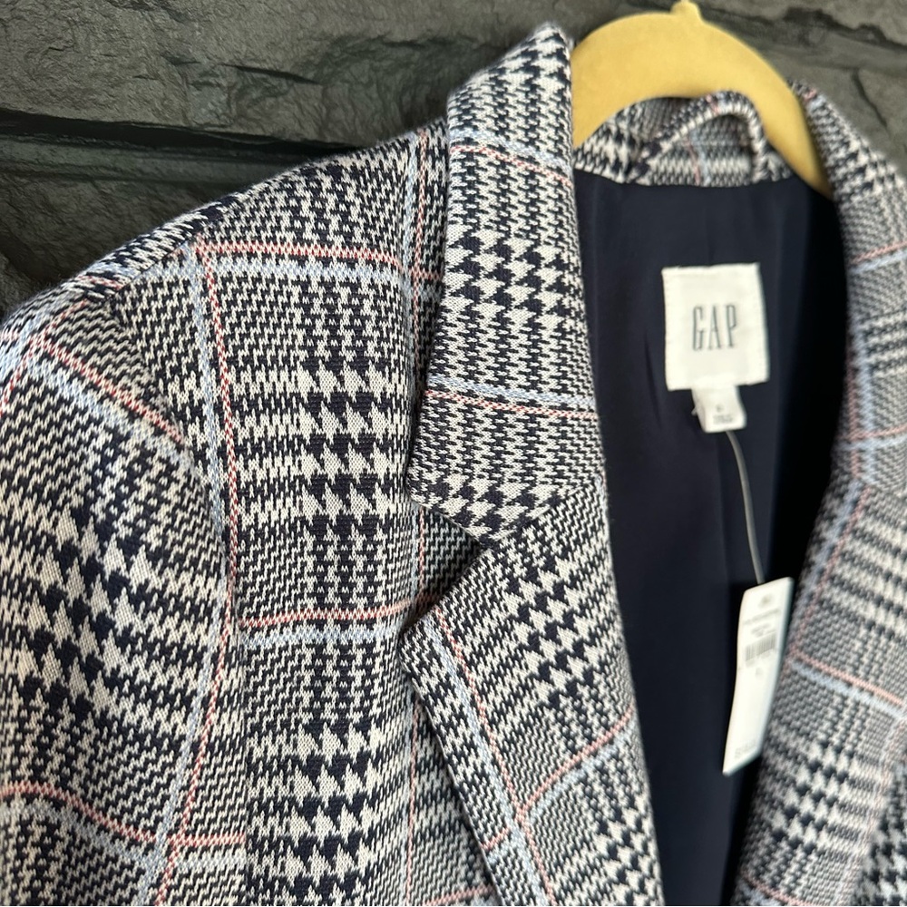 GAP Women's Navy and White Checkered Blazer